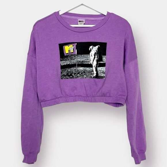 NEW. MTV Crop Top Sweatshirt Size XL Purple - Picture 1 of 4